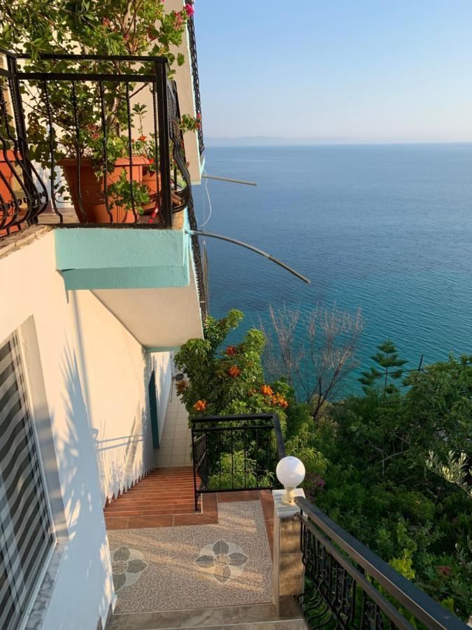 Hotel Odhisea 科帕罗 外观 照片