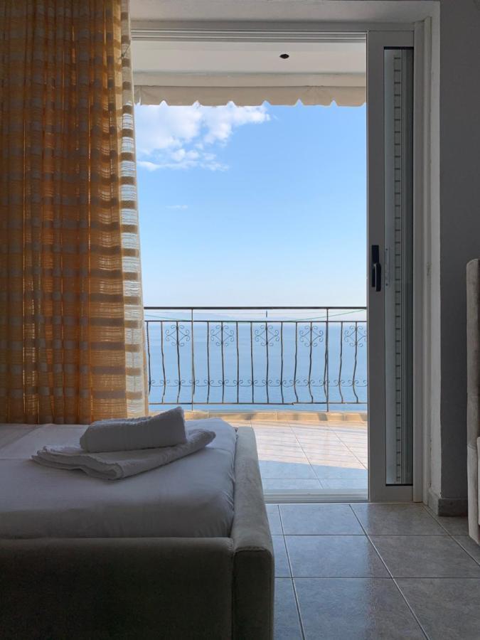 Hotel Odhisea 科帕罗 外观 照片